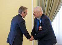 o39915869.jpg