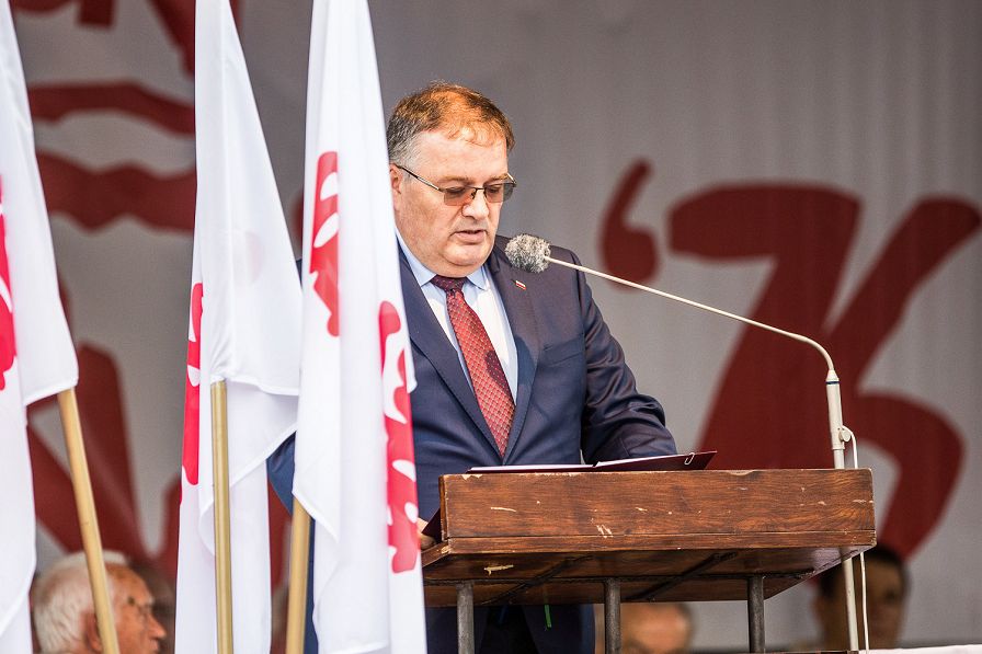 o508884131.jpg