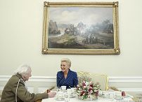 o1954416412.jpg