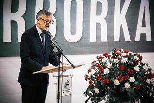 o326930831.jpg