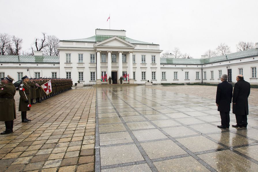 o1937230773.jpg
