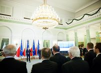 o987622936.jpg