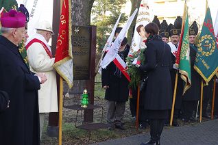 o1888366878.jpg