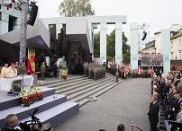 o1857523685.jpg