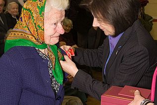 o1250045913.jpg
