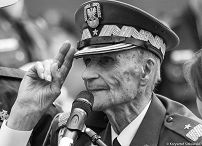 o1869786516.jpg