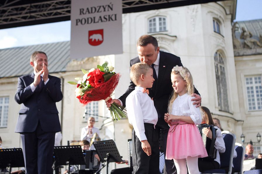 o1324515621.jpg