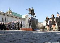 o1322850831.jpg