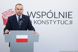 o1201125626.jpg