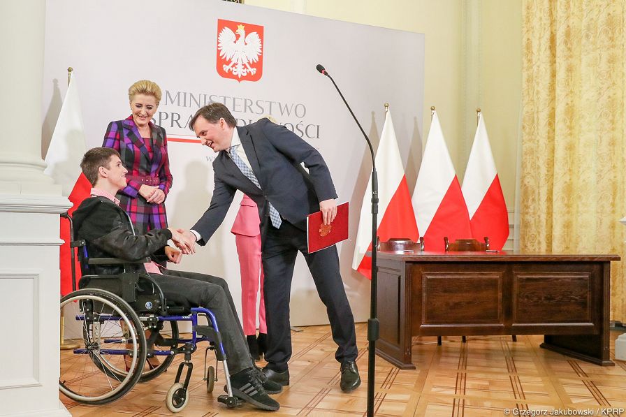 o1488918569.jpg
