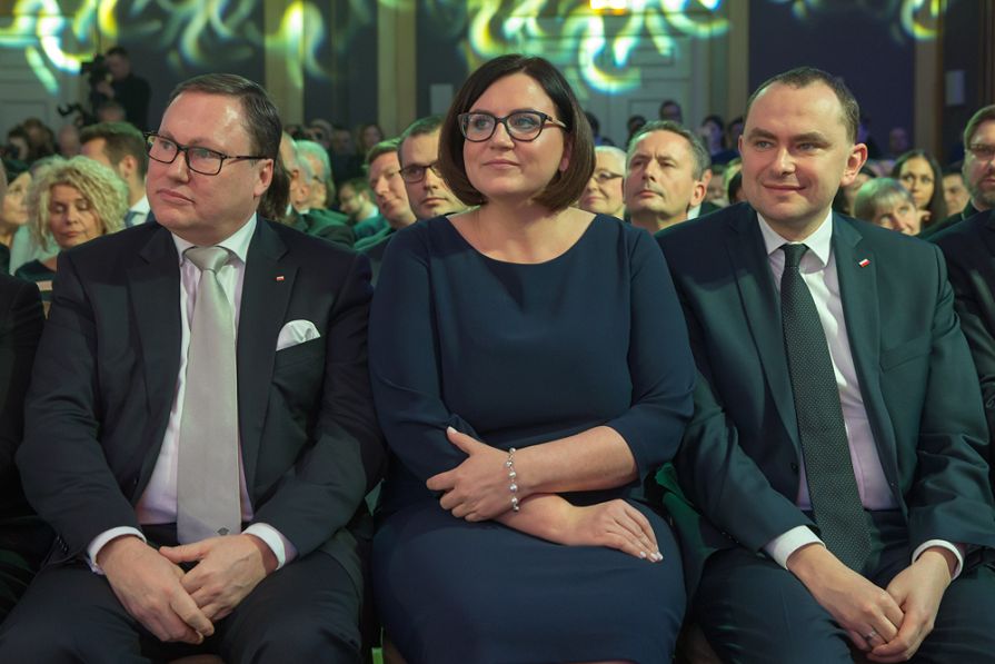 o1890390461.jpg