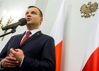 o779296640.jpg