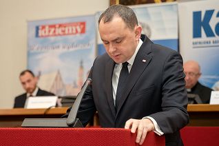 o1121085611.jpg