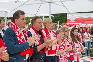 o1572212228.jpg