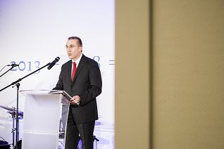 o2015910921.jpg