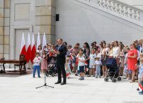 o728846140.jpg