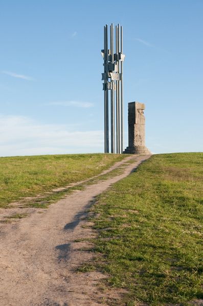 o1371511543.jpg
