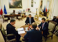 o1832162978.jpg