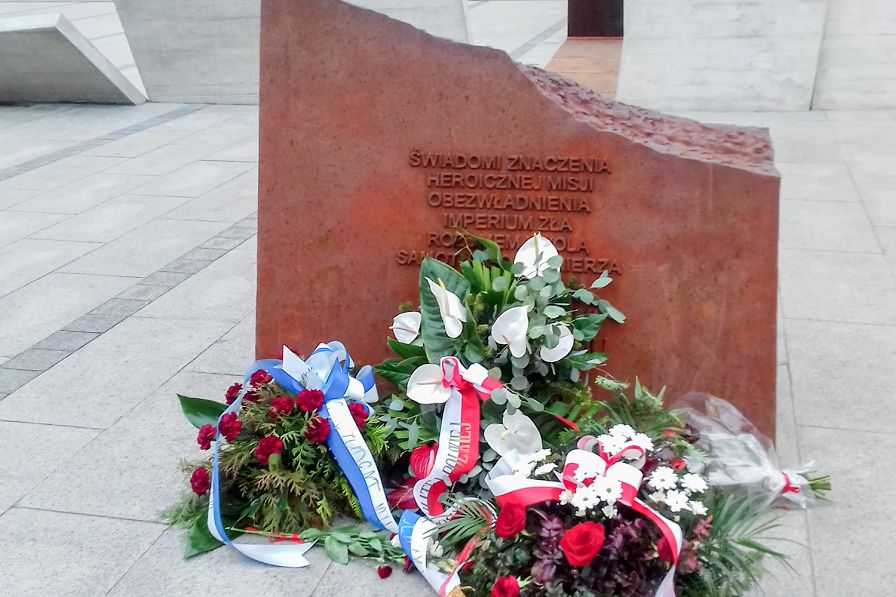 o1749442393.jpg