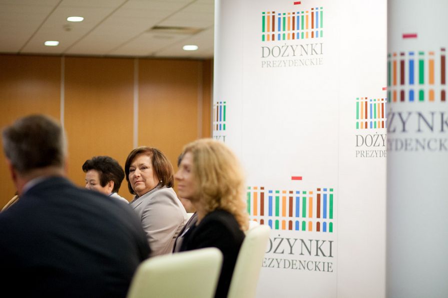 o715302033.jpg