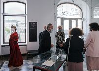 o73060396.jpg