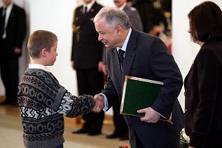 810533318.jpg