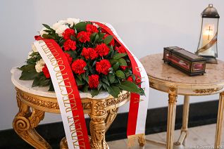 o1263892905.jpg