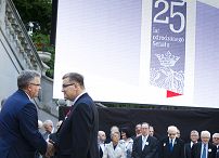 o1493297926.jpg