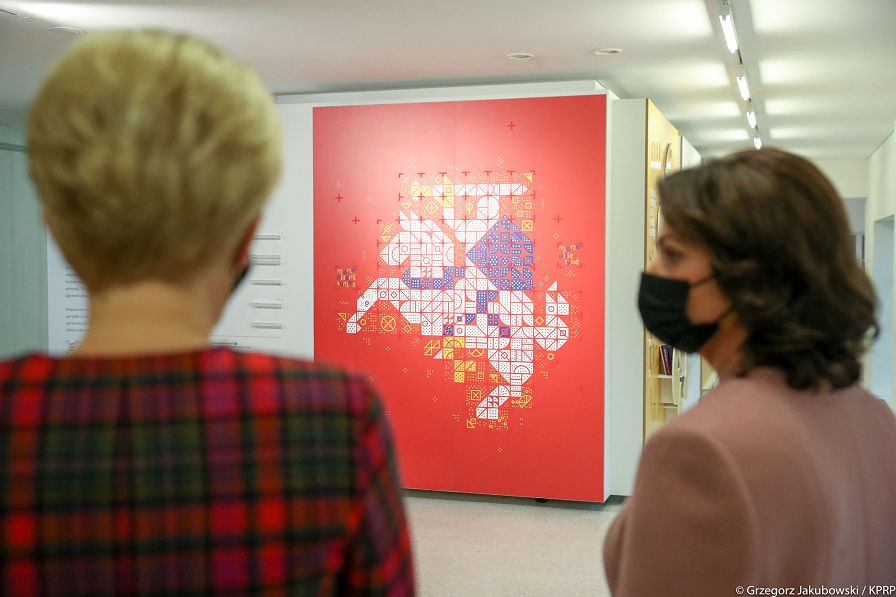 o1802759149.jpg