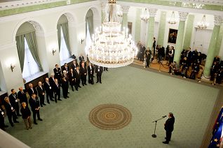o1014494561.jpg