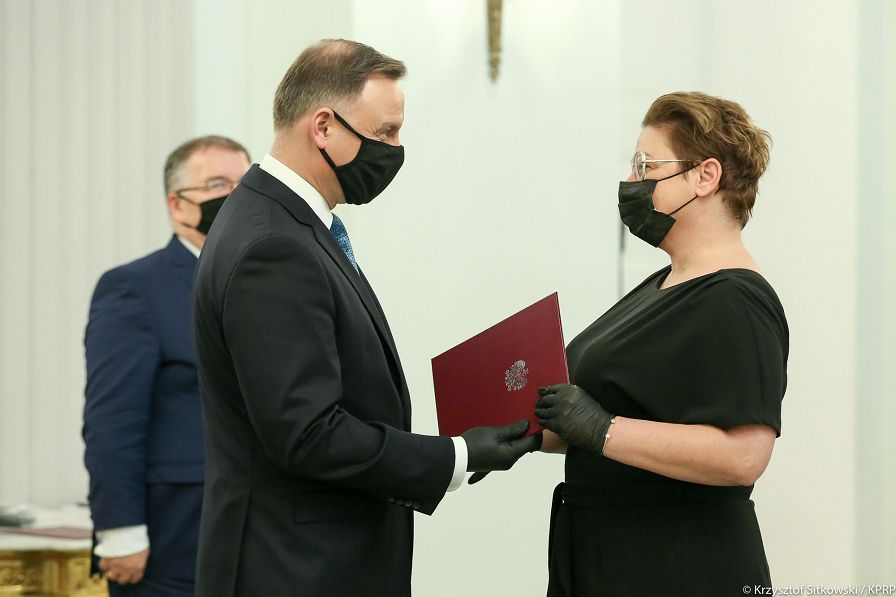 o1129596124.jpg
