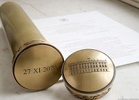 o90404272.jpg