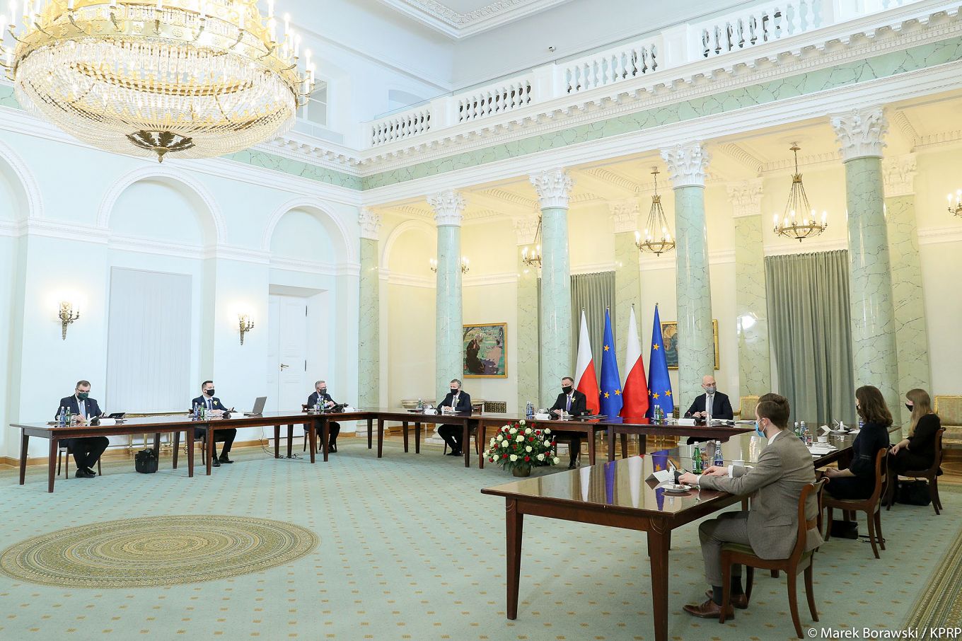 o1112136042.jpg