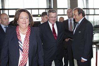 o1074111757.jpg