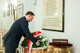 o872487300.jpg