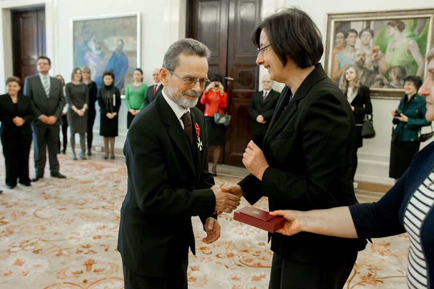 o399049975.jpg