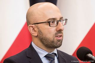 o691440123.jpg