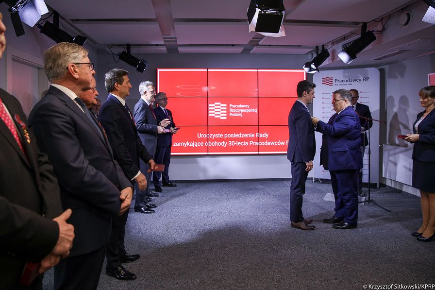 o304011185.jpg
