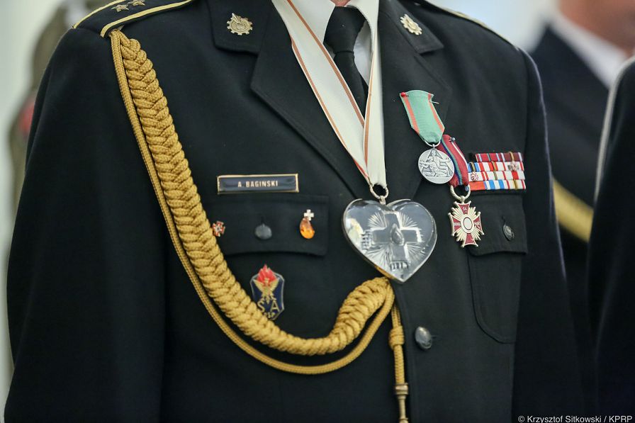 o1053301890.jpg
