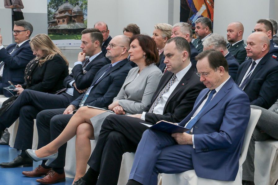 o1153516283.jpg