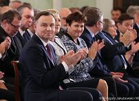 o2028122362.jpg