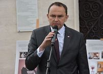 o979207747.jpg