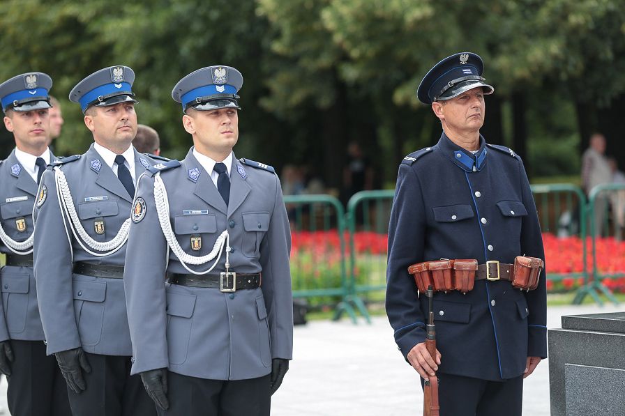 o1307871874.jpg