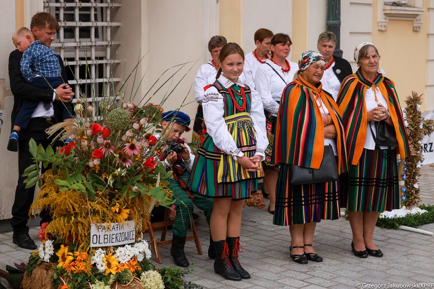o179143867.jpg
