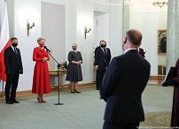 o1230427022.jpg