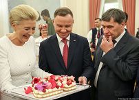 o1277854247.jpg