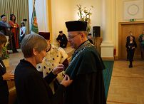 o2032953833.jpg