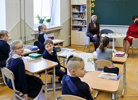 07__agata_kornhauser_duda_gimnazium_szymona_konarskiego_litwa_211019_gja_0091.jpg