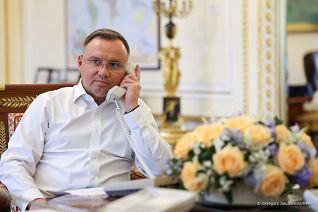 01_pad_rozmowa_tel_gjb_9791.jpg