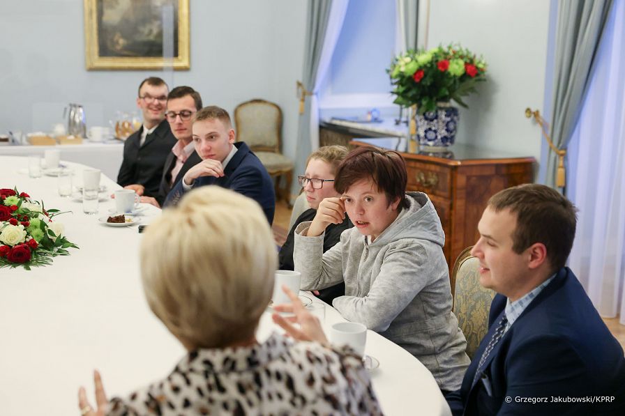 o1095171277.jpg